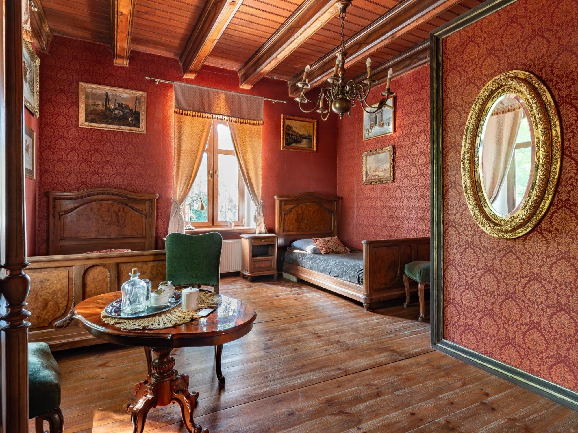 Dwor Mysinek Appartement Grabowiec  Kamer foto