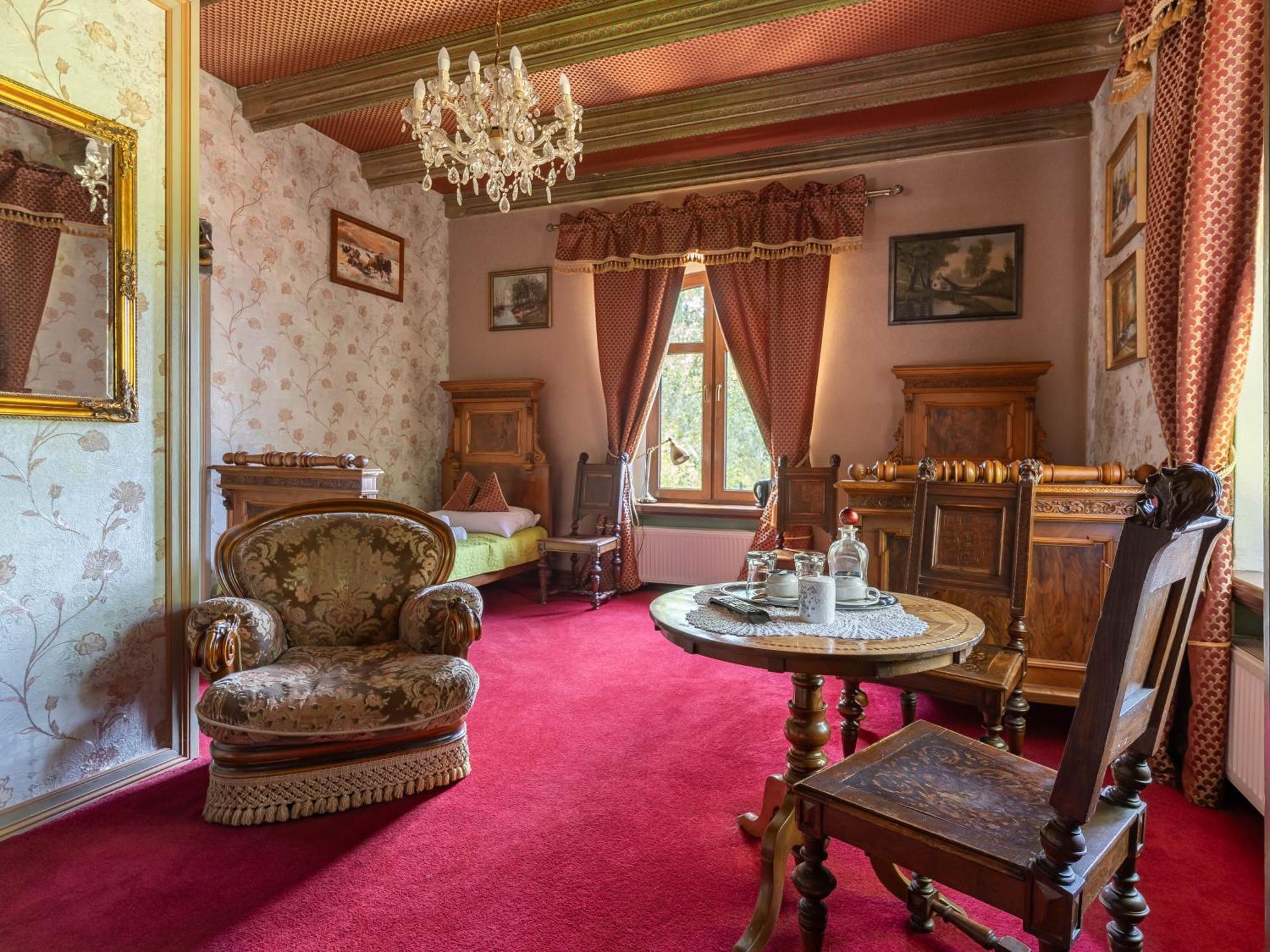 Dwor Mysinek Appartement Grabowiec  Kamer foto